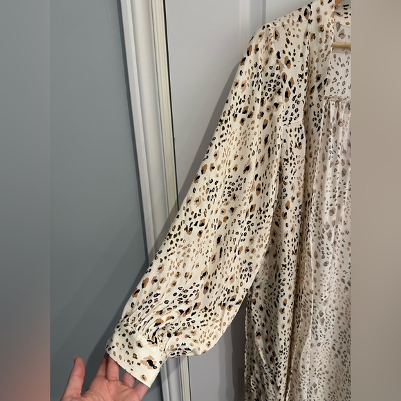 SOLD NWT Saltwater Luxe cheetah/leopard kimono M - Picture 2 of 8